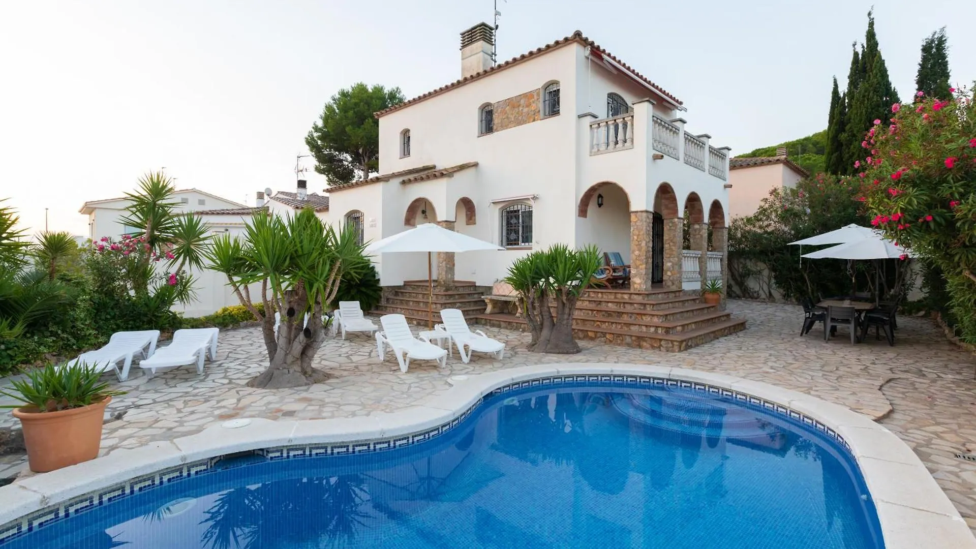 Detached Villa With Private Pool L' Escala Spanien