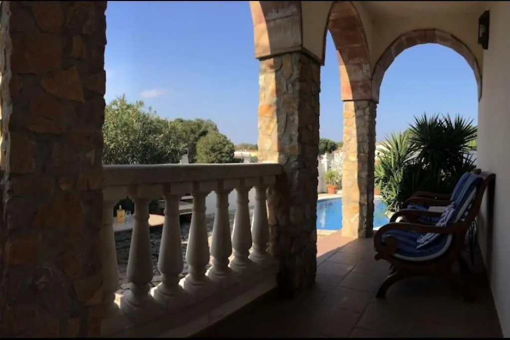 Detached Villa With Private Pool L' Escala 0*,  Spanien